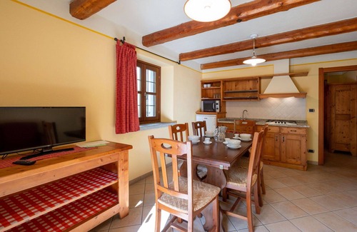 Sampeyre Apartment | Beautiful apartment for 4 guests with pool, WIFI, TV and terrace