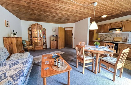 Aftersteg Apartment | Beautiful apartment for 4 people with WIFI, TV and balcony