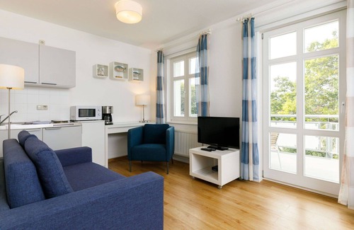 Ostvorpommern Apartment | Beautiful apartment for 2 guests with WIFI, TV, balcony and pets allowed