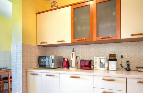 Kuceli Apartment | Beautiful apartment for 5 guests with A/C, WIFI, TV, terrace, pets allowed and parking