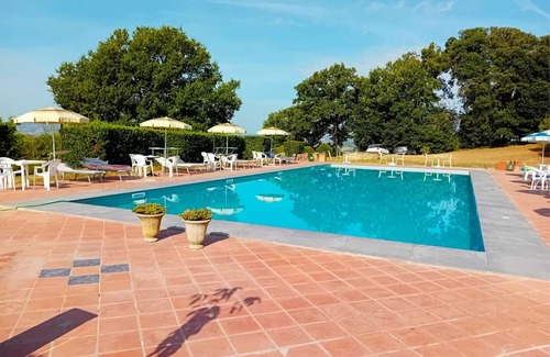 Santarello Apartment | Beautiful apartment for 4 people with WIFI, pool, pets allowed and parking