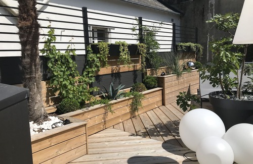 Concarneau Apartment | Beautiful Apartment T3 120 m2 + terrace 80m2 Jacuzzi secure parking space