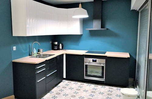 Saint-Fons Apartment | Beautiful Apartment (4pers) with pool -Albigny-Lyon