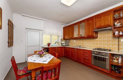 Cserszegtomaj Apartment | Beautiful apartment for 4 people with A/C, WIFI, TV and terrace