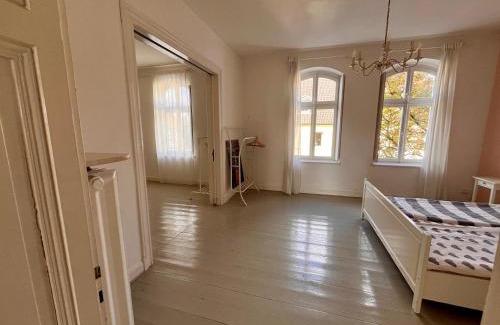 Hattingen Apartment | Beautiful apartment in a historic villa