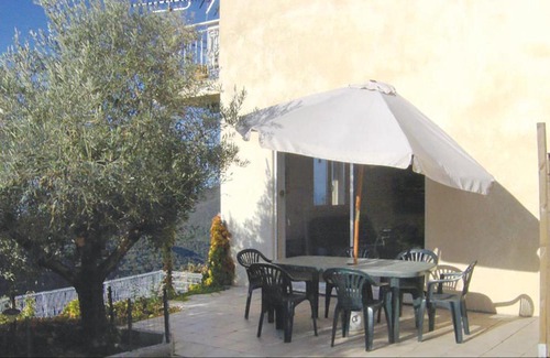 Coggia Apartment | Beautiful apartment in Coggia with 2 Bedrooms, Internet and Outdoor swimming pool
