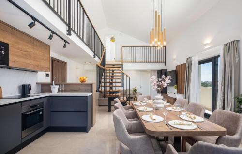 Rogoznica Apartment | Beautiful Apartment In Rogoznica