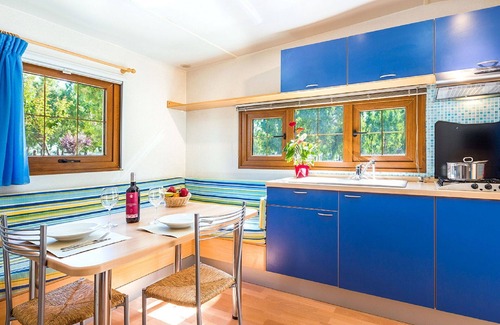 Fertilia House | Beautiful apartment in villa for 4 people with WIFI, A/C, pool, TV and terrace