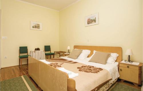 Ika Apartment | Beautiful Apartment In Lovran With Wifi