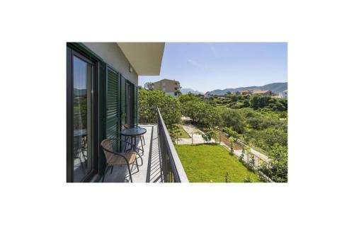 Omis Apartment | Beautiful Apartment In Omis