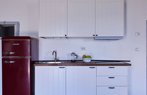 Bellano House | Beautiful apartment in villa for 2 guests with A/C, WIFI, TV, terrace and pets allowed