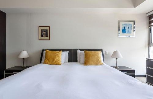 Miguel Hidalgo House | Beautiful apartment w/amenities in front of CARSO