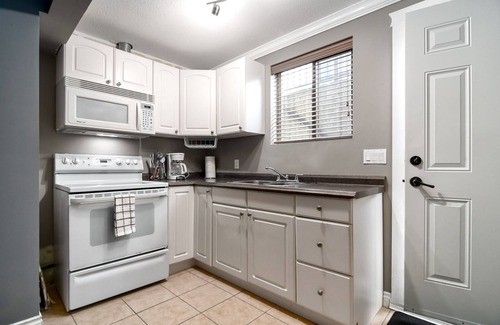 Maple Ridge House | Beautiful basement suite in Executive Home