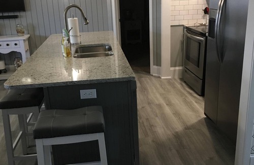 Myrtle Beach Cottage | BEAUTIFUL BEACH COTTAGE PERFECT YEAR ROUND FOR YOUR BEACH GET AWAY