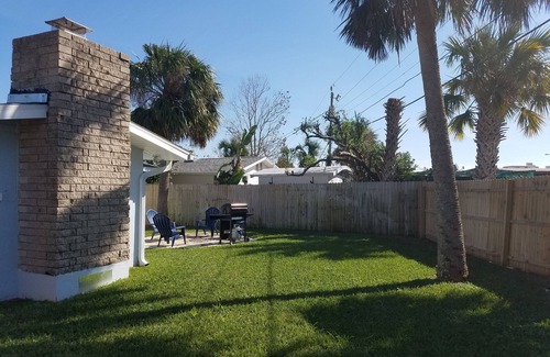 Ormond Beach Manors House | Beautiful Beach House 🏖 Few steps from the beach 👣