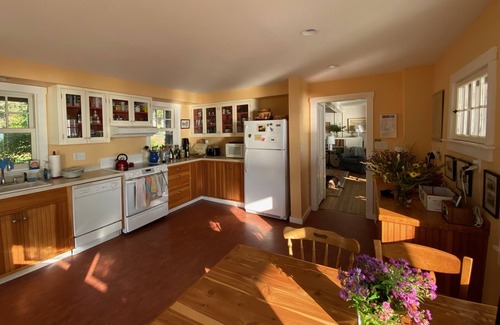 Westport House | Beautiful Beach House on Lake Champlain