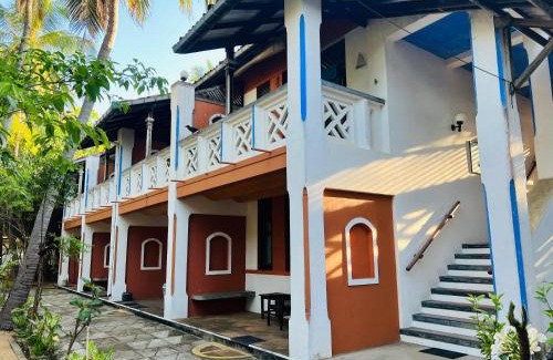 Pottuvil Division 2 Hotel | Beautiful Beach