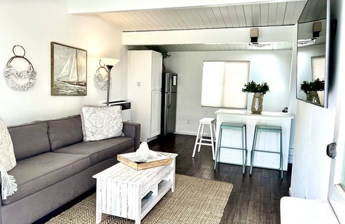 Sand Section Apartment | Beautiful Beach Cottage with Ocean Views!