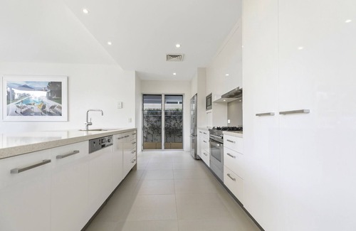 Yaroomba House | Beautiful beachside retreat - the perfect place to relax and unwind