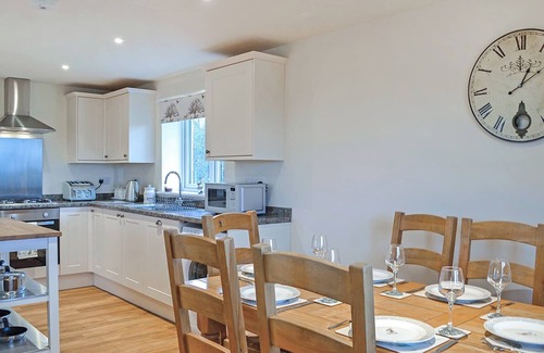 Axbridge Ski Chalet | Beautiful bespoke lodge situated in peaceful countryside.