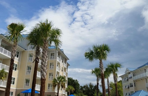 Palmetto Dunes Condo | Beautiful Bluewater Resort and Marina. Two Bedroom Two Bathroom. Book now!