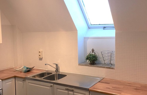 Tingstade Villa | Beautiful building from 1824. Close to swimming and 20 min to Visby