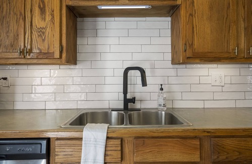 Maple Ridge North House | Beautiful Bungalow near downtown Tulsa