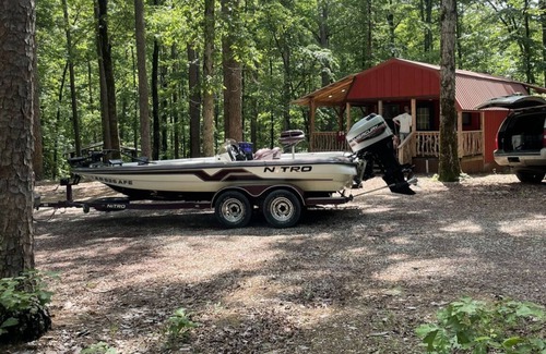 Mount Ida Cabin | Beautiful cabin on a beautiful property. Secluded and quiet! Close to town!