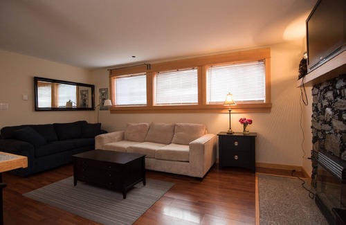 Courtenay House | Beautiful Central Comox Valley Home