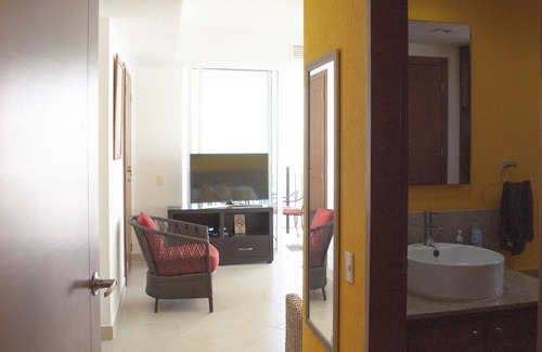 Olimpica Apartment | BEAUTIFUL CONDO VIEW TO THE SEA AND TO THE MOUNTAINS PUERTO VALLARTA BVG