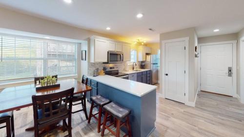 Indian Point House | Beautiful Condo, Steps From Table Rock Lake & Sdc