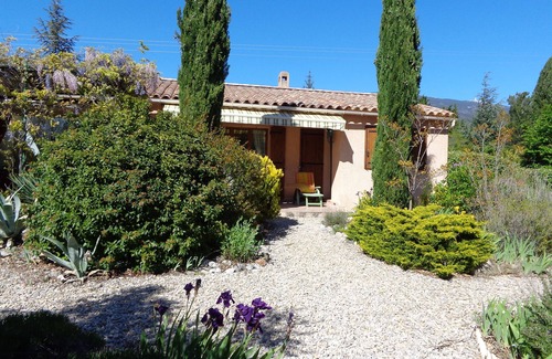 Bedoin Cottage | Beautiful cottage for rent with swimming pool at the foot of Mont Ventoux in Bedoin