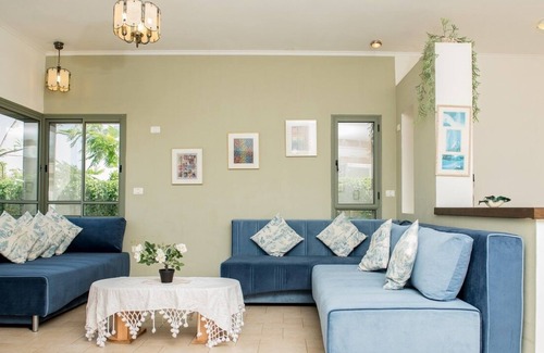 She'ar Yashuv House | Beautiful country side property outside Nuriel main complex
