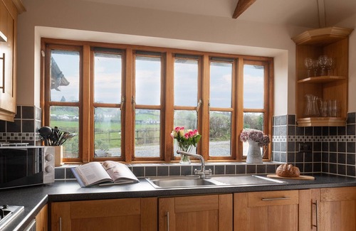 St George Cottage | Beautiful Countryside Cottage in Coastal Town