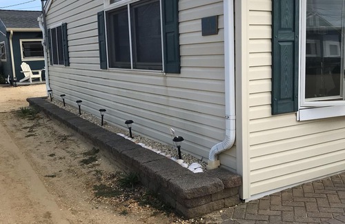Ortley Beach Cottage | Beautiful Cozy Beach Cottage in Ocean Beach III - 8 houses from the beach!