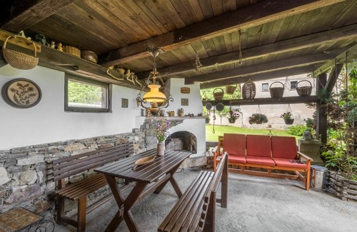 Bela nad Radbuzou Villa | Beautiful private villa for 6 guests with TV, patio and pets allowed
