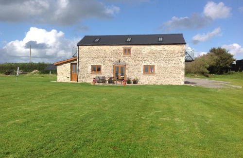 Vale of Glamorgan House | Beautiful Dog Friendly Cottage near Cardiff, Cowbridge, Barry