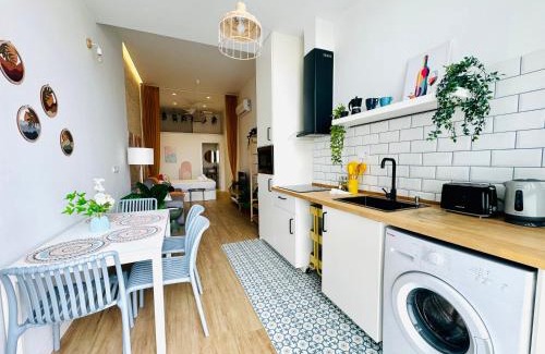 La Malva-rosa Apartment | Beautiful Flat NEXT the BEACH