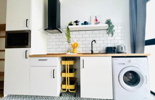 La Malva-rosa Apartment | Beautiful Flat NEXT the BEACH