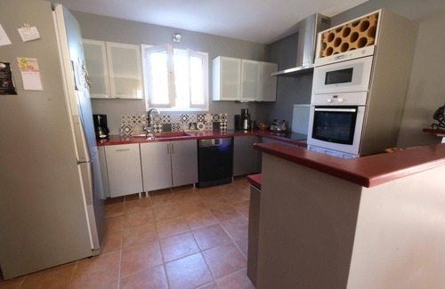 Saint-Etienne-du-Gres House | Beautiful holiday rental, pool, Saint Etienne du Grès, Alpilles, Provence - 4 people