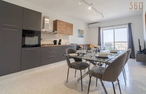Għadira Apartment | Beautiful, fully equipped 2BR home in Mellieha
