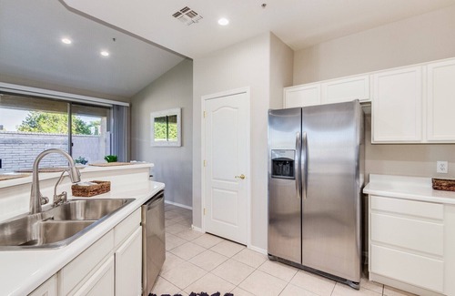 Alta Mesa House | Beautiful golf course gated community with private putting green- pool/hot tub!