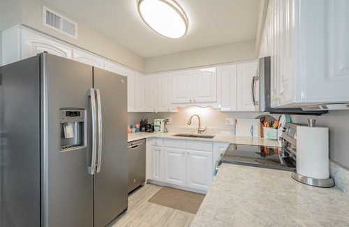 Dunedin House | Beautiful, Gulf-front, 2 bedroom, 2 bath, End Unit, Dunedin Townhome. Sunsets!
