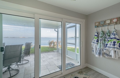 Dunedin House | Beautiful, Gulf-front, 2 bedroom, 2 bath, End Unit, Dunedin Townhome. Sunsets!