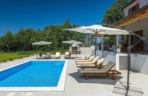 Sveti Petar u Sumi House | Beautiful home in Sveti Petar u Sumi