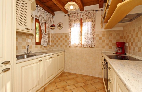 Draga Bascanska House | Beautiful holiday house with private pool/KATARININI DVORI