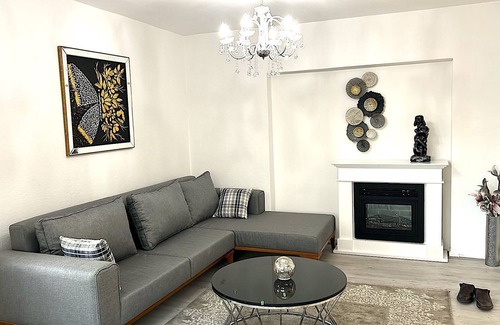 Essen-Borbeck-Mitte Apartment | Beautiful holiday apartments at the palace park in Essen near industrial fair