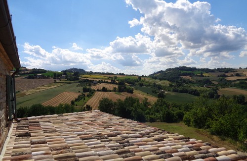 Monte Rinaldo Villa | BEAUTIFUL HOLIDAY HOUSE (6-8 people) in the rolling countryside of Le Marche