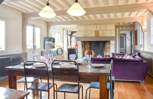 Le Breuil-en-Auge House | Beautiful home in Le Breuil-en-Auge
