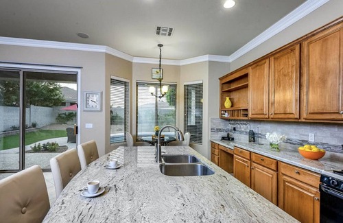 Sierra Verde at Arrowhead Ranch House | Beautiful Home in Convenient Location with Private Pool!